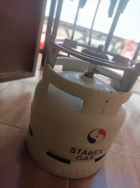 A picture of Gas cylinder on sell full set