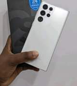 A picture of SAMSUNG GALAXY S22 ULTRA