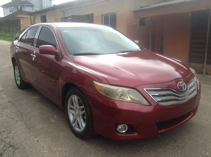 A picture of TOYOTA COROLLA 2009