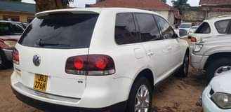 A picture of VW Touareg 2007 45m