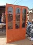 A picture of Kabati linauzwa beipw 220k location ubungo riverside call 0657765560