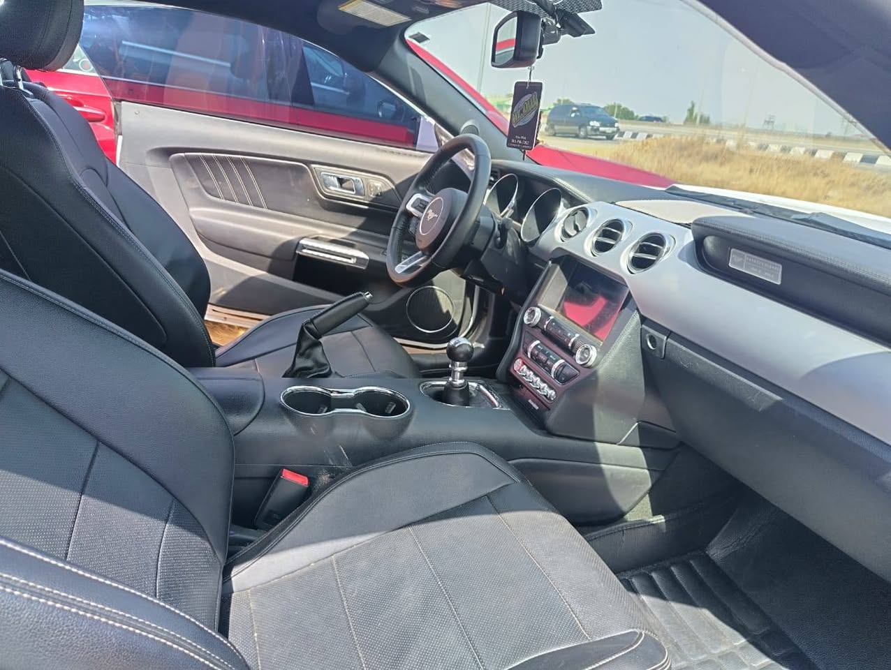 A picture of 2017 Mustang turbo tokubo manual gear