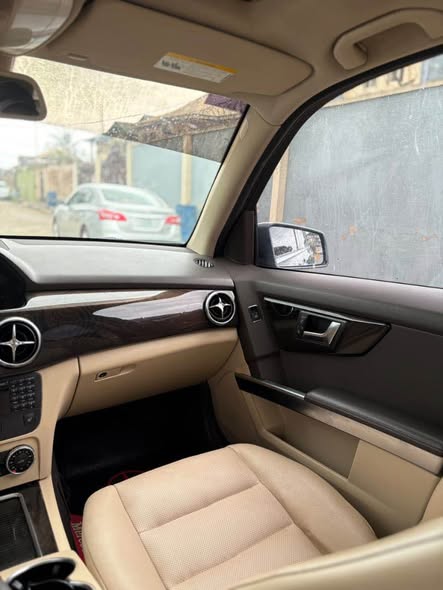 A picture of Mercedes Benz GLK 2014
