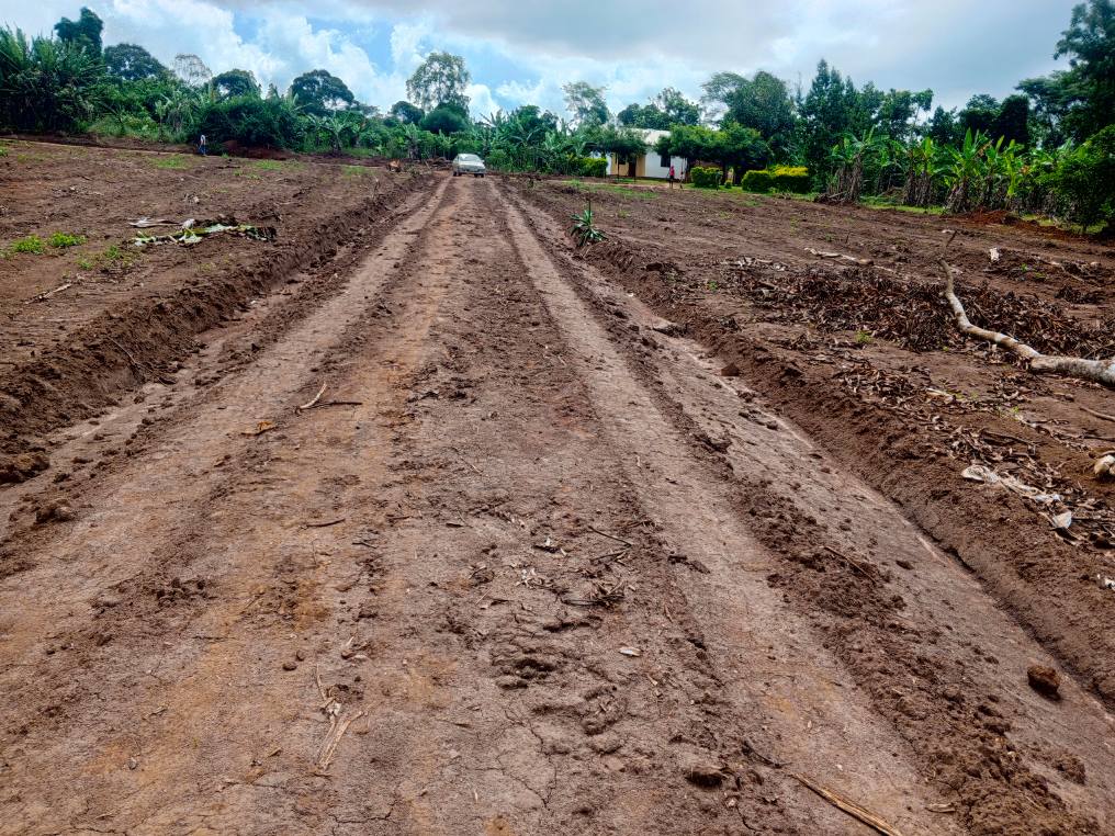 A picture of  CHEAP PLOTS All installments allowed PRICES 25x50ft........................... 4.5M 3050ft.