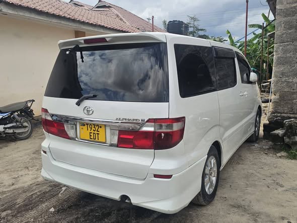 A picture of Toyota alphard