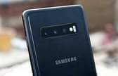 A picture of Samsung S10 Plus