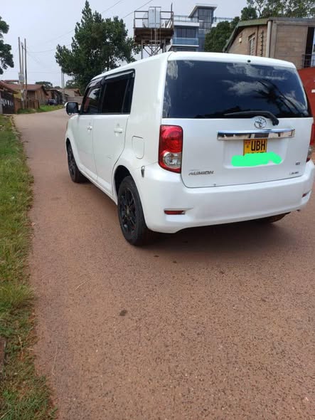 A picture of TOYOTA RUMION
