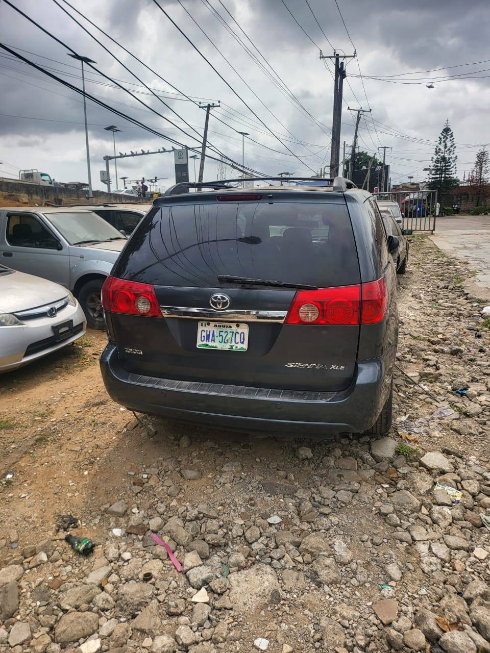 A picture of 2005 registered Toyota Sienna for sale