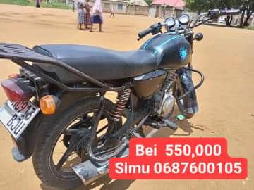 A picture of KAMA UNATAFUTA BOXER USED NZURI NA ZENYE FULL DOCUMENTS ZA