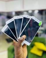 A picture of 0658139824 NIPIGIE OFFICE DAR VIVO X7 128GB 6GB RAM BEI