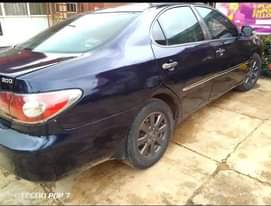 A picture of Lexus ES300 2004