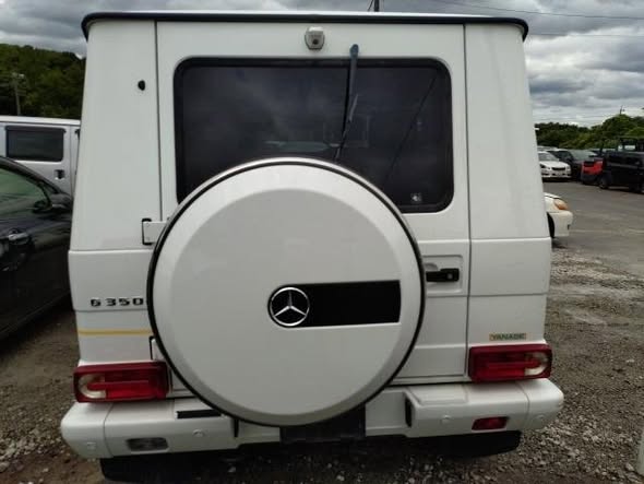 A picture of DAMAGED MERCEDES BENZ G WAGON READY TO BE IMPORTED UGX35M