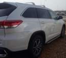 A picture of FOREIGN USED 2017 MODEL TOYOTA HIGHLANDER