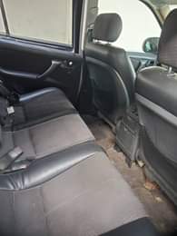 A picture of Mega Distress Sale Rush Now Mercedes Benz ML 320 2004