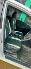 A picture of 2006 Toyota Fielder bootlight