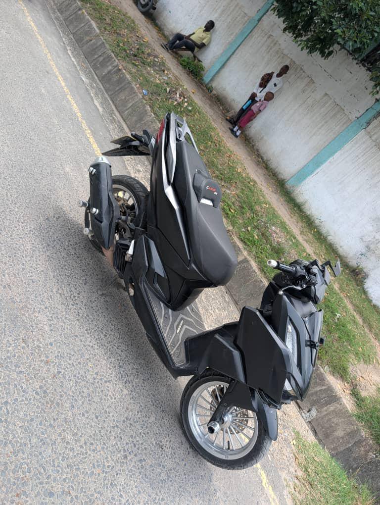 A picture of Vario 160 bei 4 7m Cc160 Abs Mwaka 2025 0658367949