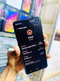 A picture of Samsung S10 Plus