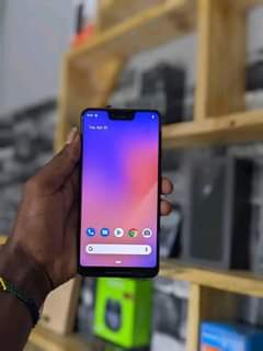 A picture of Google pixel 3xl