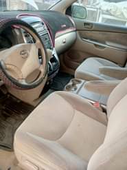 A picture of Toyota sienna 07 First user first body Everything is working