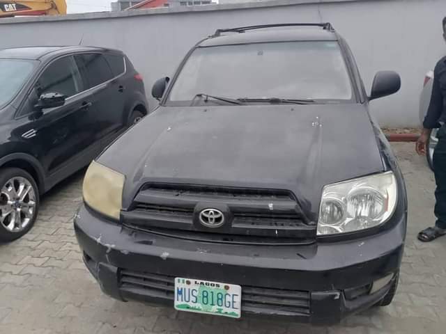 A picture of DEALER MARKET 2007 4runner party first body Untempered engine gear
