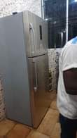 A picture of Fridge von hotpoint offer 570 000Tsh tu