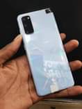 A picture of Samsung Galaxy S20 5G at 680k. 128gb storage and 12gb