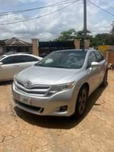 A picture of Extremely clean Toyota venza 2010 fullest option going for 6