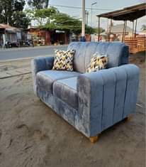 A picture of 0621787691 sofa mpya za kisasa 160000 usafiri bure ndani ya