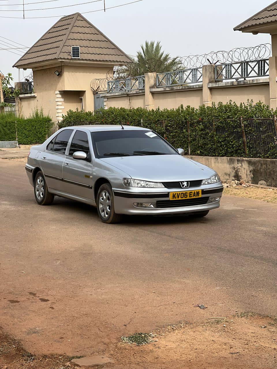 A picture of 2004 Peugeot 406 406