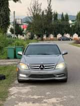 A picture of Clean 2008 c350 with panoramic roof Everything working perfectly Buy