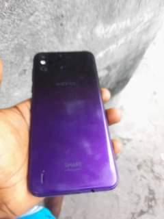 A picture of INFINIX smart 4 kioo kibovu