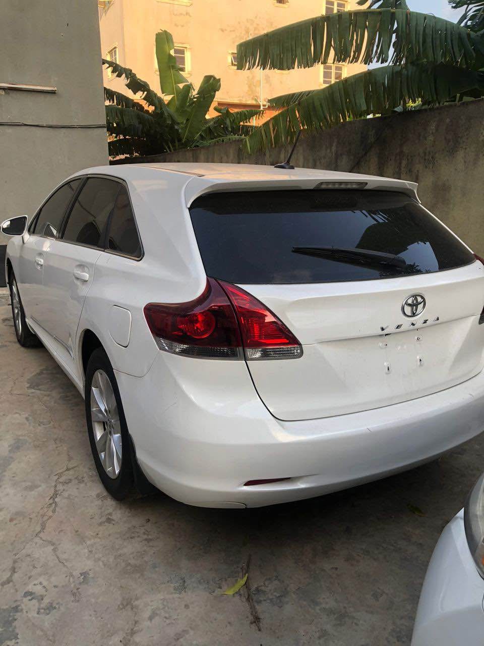 A picture of Toyota Venza 2014 Foreign used