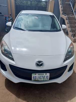 A picture of Neatly used 2013 Mazda 3