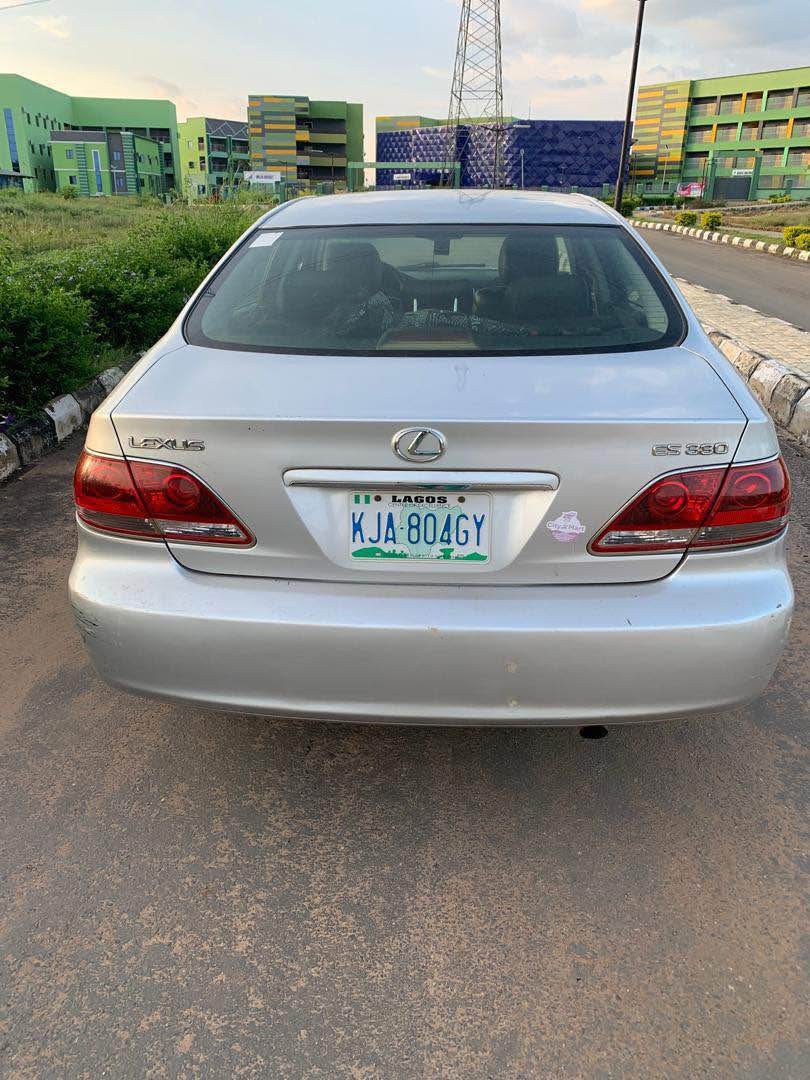 A picture of Register Lexus ES330