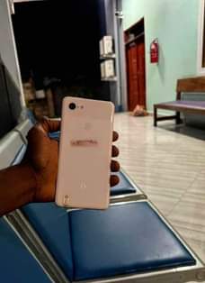 A picture of Google pixel 3XL 128Gb