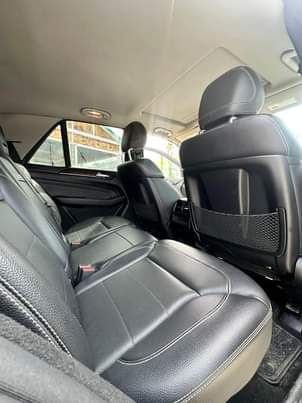 A picture of 2013 ML350