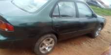 A picture of 2000 Toyota Corolla