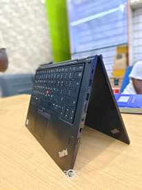 A picture of LENOVO YOGA 370 I5
