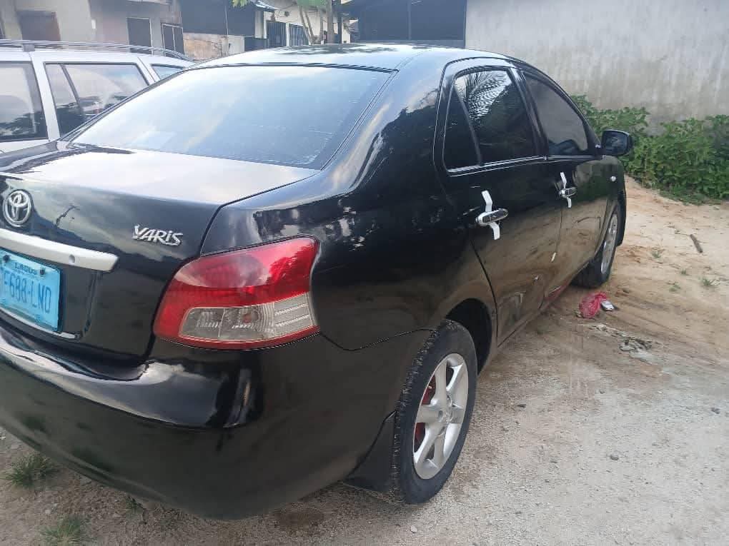 A picture of 2006 Toyota yaris