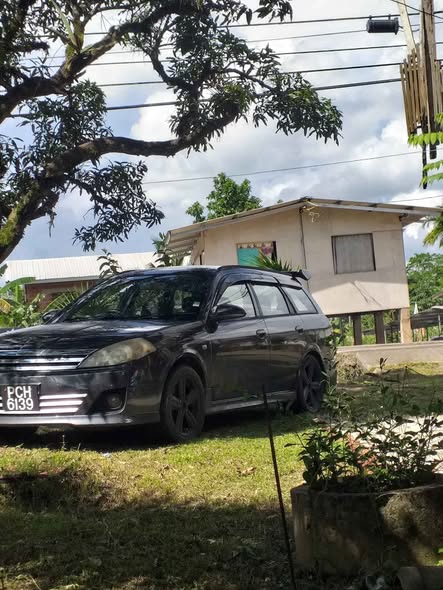 nissan y11