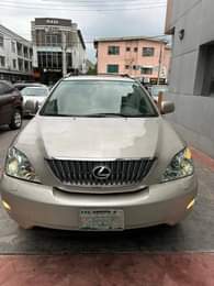 A picture of For sale Slightly used... 2006 Lexus RX 330... Full option