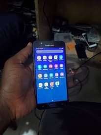 A picture of SAMSUNG J7 DUO GB 32 RAM 3 GB INAUZWA 85