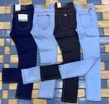 A picture of JEANS