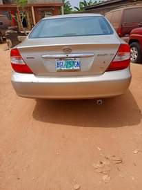A picture of 2004 Toyota Camry Salon