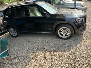 A picture of 2023 Mercedes GLB250 foreign 95M last Abuja deal Contact me