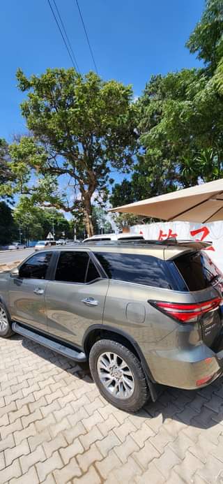 used toyota fortuner