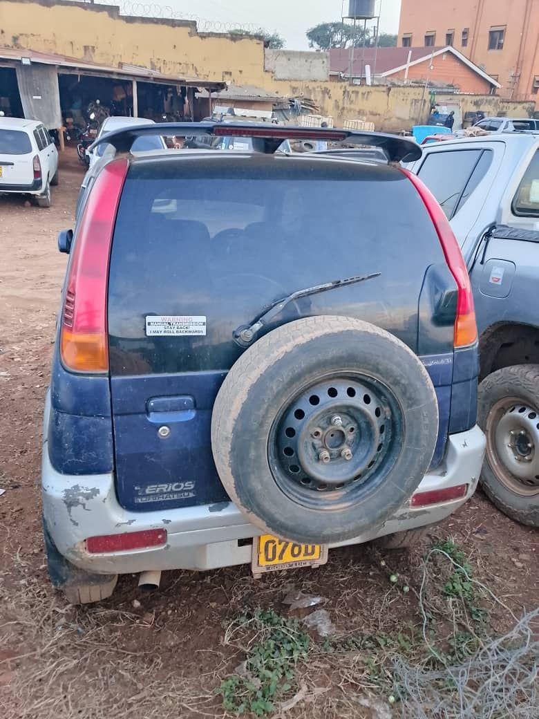 A picture of 1998 Daihatsu terios