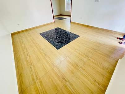 A picture of House for rent gisozi near road 0781680881 rent 160k