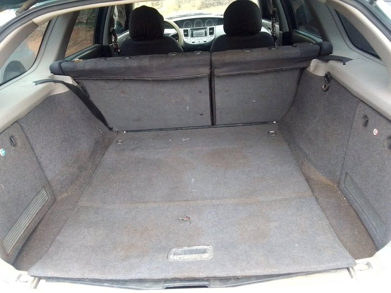 A picture of Nissan primera 04 model for sale buy and drive nothing