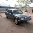 A picture of Mercedes Benz 190E